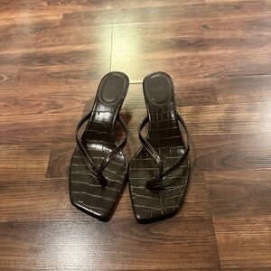 Elegant Brown Croc-Embossed Women's Sandal Heels